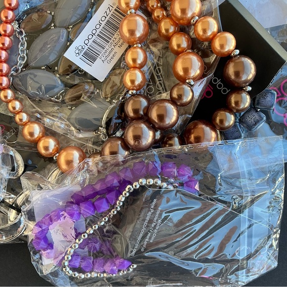 NWT Paparazzi Jewelry Mixed Statement Lot Wearable Necklaces Bracelets - Picture 5 of 7